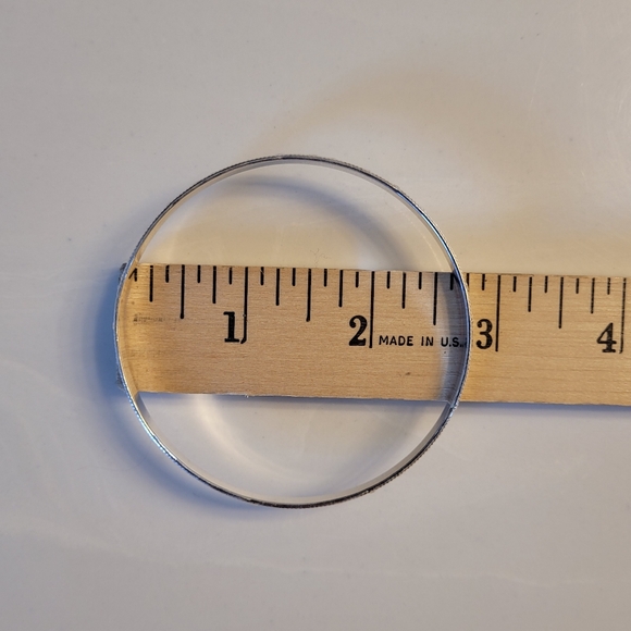 Silver-tone & Rhinestones Bangle Bracelet Bundle (8 Bangle Bracelet Bundle) - Picture 9 of 16